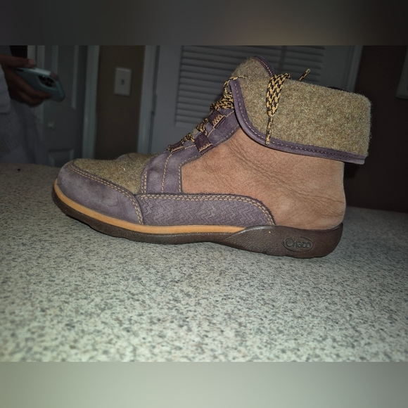 Chacos Brown Outdoor Boots Suze 8 - Picture 3 of 10